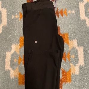 FIGS small technical collection scrubs